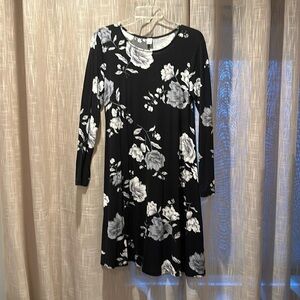 Old Navy Floral Aline Swing Dress